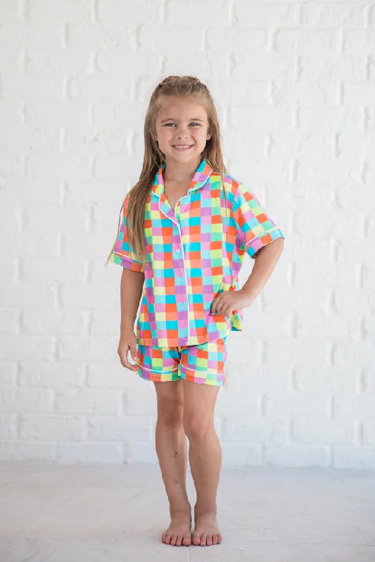 Kid's Good To Get Away In Glamour On The Grid Pajama Set